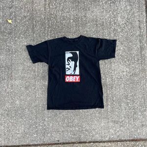 Obey Men's Black Short-sleeve T-shirt Streetwear Skater Tee Icon Graphic Tee